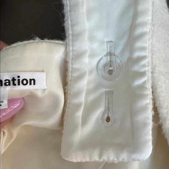 🌺Reformation Amora Cream Boucle’ Vest - Picture 7 of 8